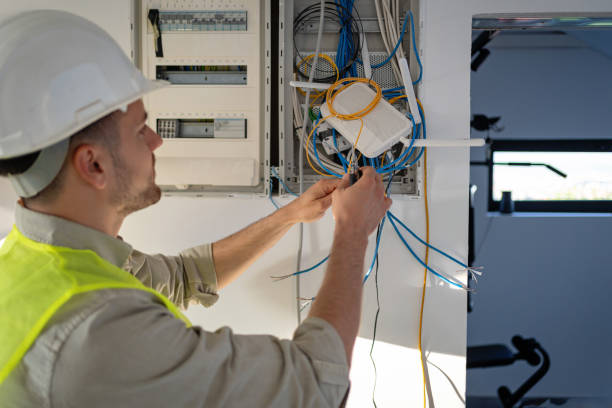 Best Electrical Contractors for Businesses  in De Soto, KS